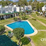 Tatil Evi Chic Dream Home, Rooftop Bbq, 9 Pools, Golf Views
