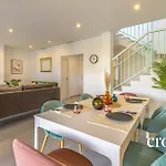 Tatil Evi Chic Dream Home, Rooftop Bbq, 9 Pools, Golf Views