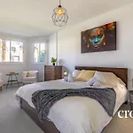 Tatil Evi Chic Dream Home, Rooftop Bbq, 9 Pools, Golf Views *
