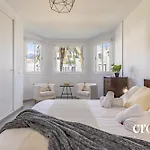 Chic Dream Home, Rooftop Bbq, 9 Pools, Golf Views Marbella