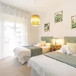 Chic Dream Home, Rooftop Bbq, 9 Pools, Golf Views Marbella