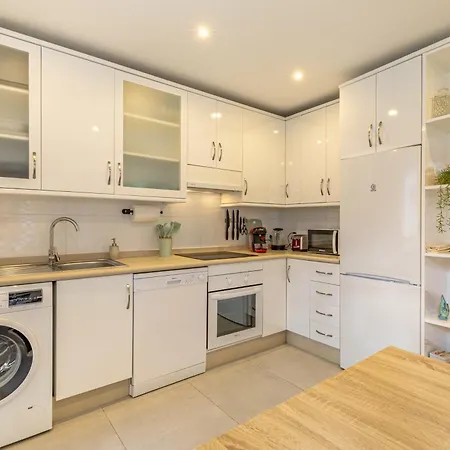 Chic Dream Home, Rooftop Bbq, 9 Pools, Golf Views Marbella