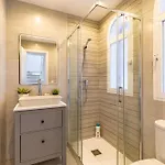 Chic Dream Home, Rooftop Bbq, 9 Pools, Golf Views