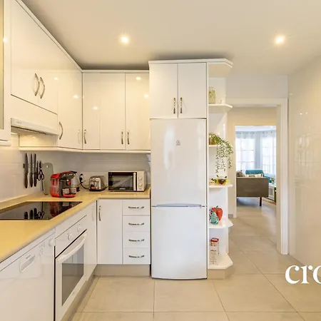 Chic Dream Home, Rooftop Bbq, 9 Pools, Golf Views