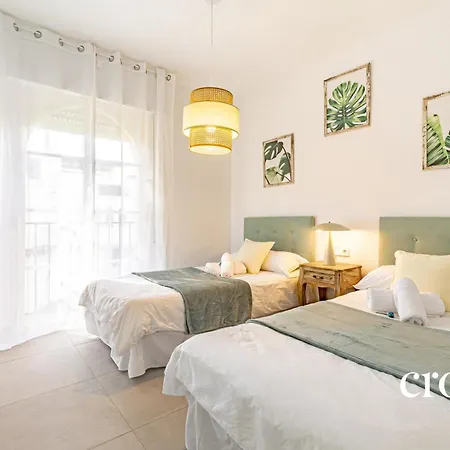 Chic Dream Home, Rooftop Bbq, 9 Pools, Golf Views Tatil Evi