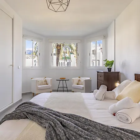 Chic Dream Home, Rooftop Bbq, 9 Pools, Golf Views Дом отдыха