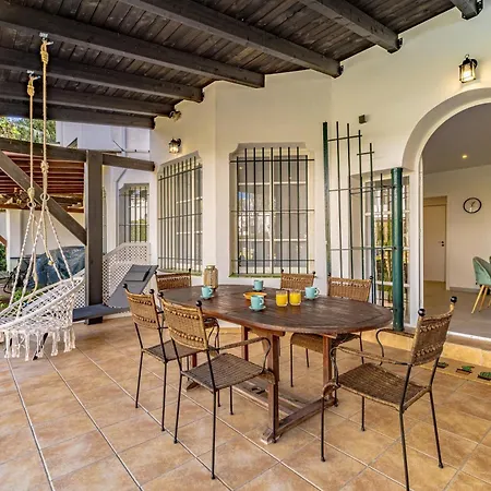 Chic Dream Home, Rooftop Bbq, 9 Pools, Golf Views Casa de Férias *