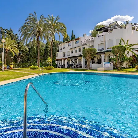 Golf Valley 3br With 9 Pools And Rooftop Bbq Marbella