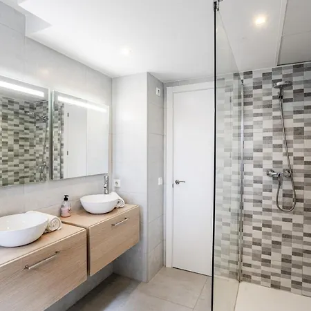Ferienhaus Golf Valley 3br With 9 Pools And Rooftop Bbq *