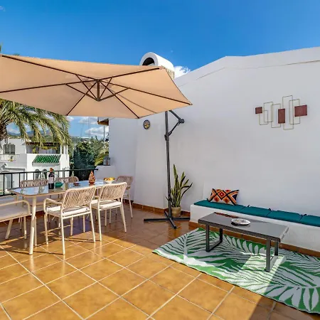 Ferienhaus Golf Valley 3br With 9 Pools And Rooftop Bbq