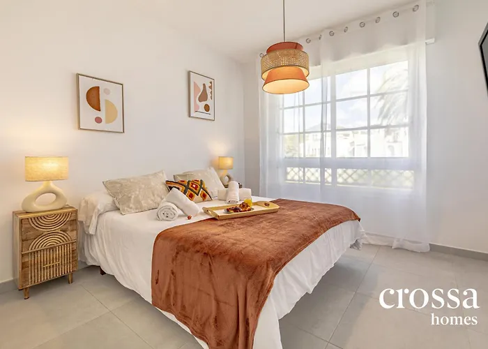 Ferienhaus Chic Dream Home, Rooftop Bbq, 9 Pools, Golf Views