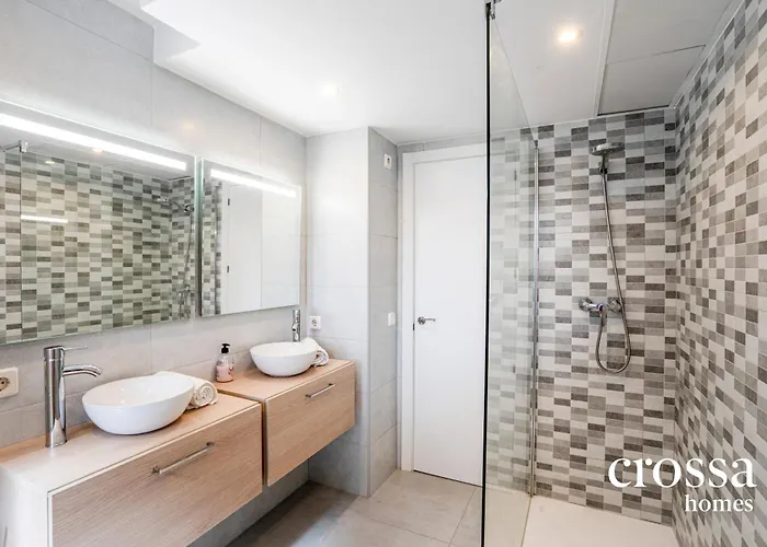 Ferienhaus Chic Dream Home, Rooftop Bbq, 9 Pools, Golf Views *