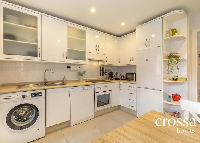 Hébergement de vacances Chic Dream Home, Rooftop Bbq, 9 Pools, Golf Views *