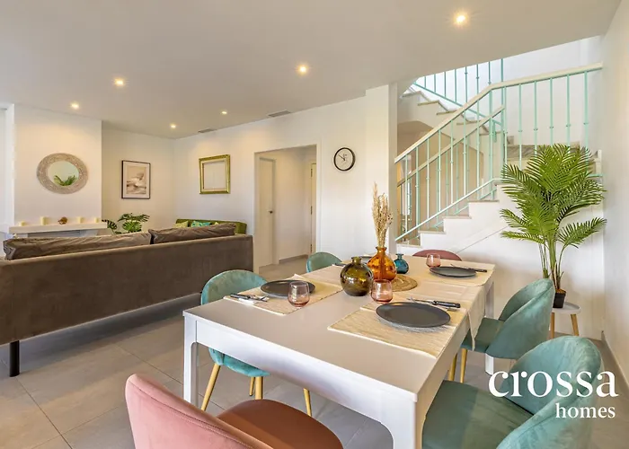 Ferienhaus Chic Dream Home, Rooftop Bbq, 9 Pools, Golf Views