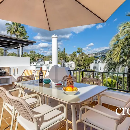 Chic Dream Home, Rooftop Bbq, 9 Pools, Golf Views *