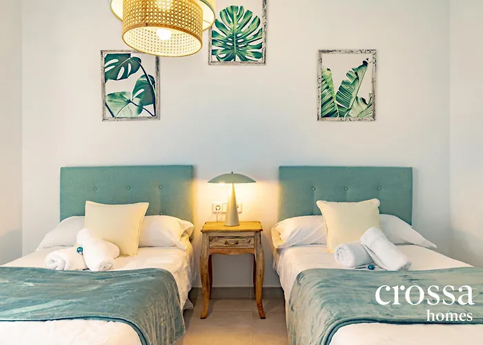 Chic Dream Home, Rooftop Bbq, 9 Pools, Golf Views * Marbella